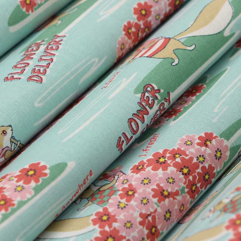 Cute Squirrel Children's Fabri - Home Art Textiles recensione e prezzo