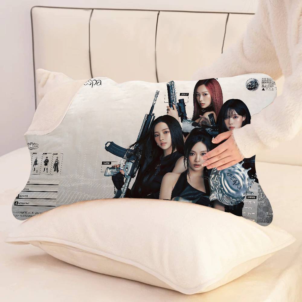 Korean Kpop Group A-Aespas Pil - Home Textiles Group recensione e prezzo