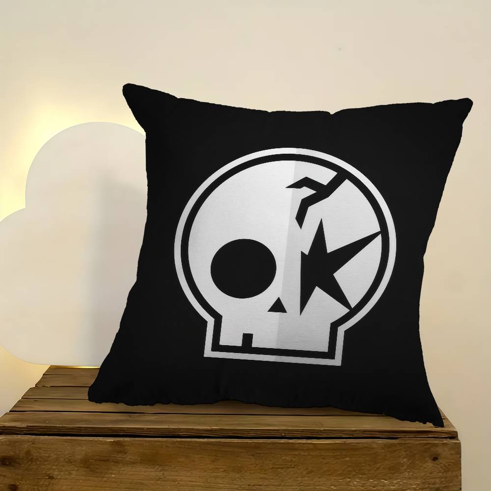 ONE OK ROCK logo   Pillow Cove - Home Textiles Logo recensione e prezzo