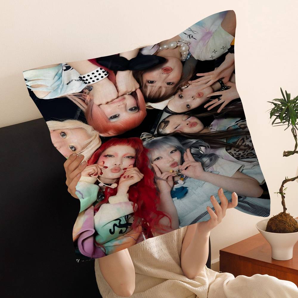 Kpop XG Group Cushion Cover Ca - Home Textiles Group recensione e prezzo
