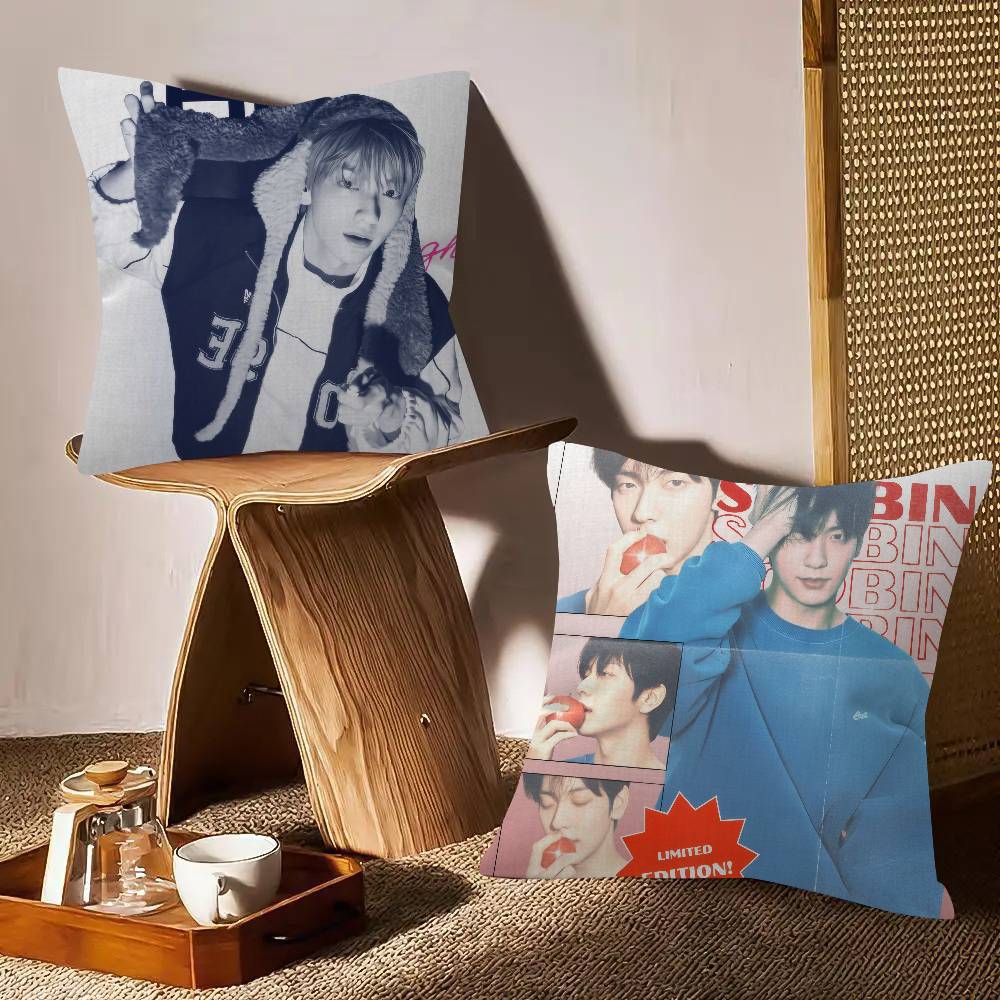 Kpop Group TxT Soobin   Pillow - Home Textiles Group recensione e prezzo
