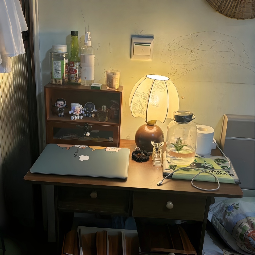 Vintage floral table lamp, med - Home Textiles & Decorations recensione e prezzo