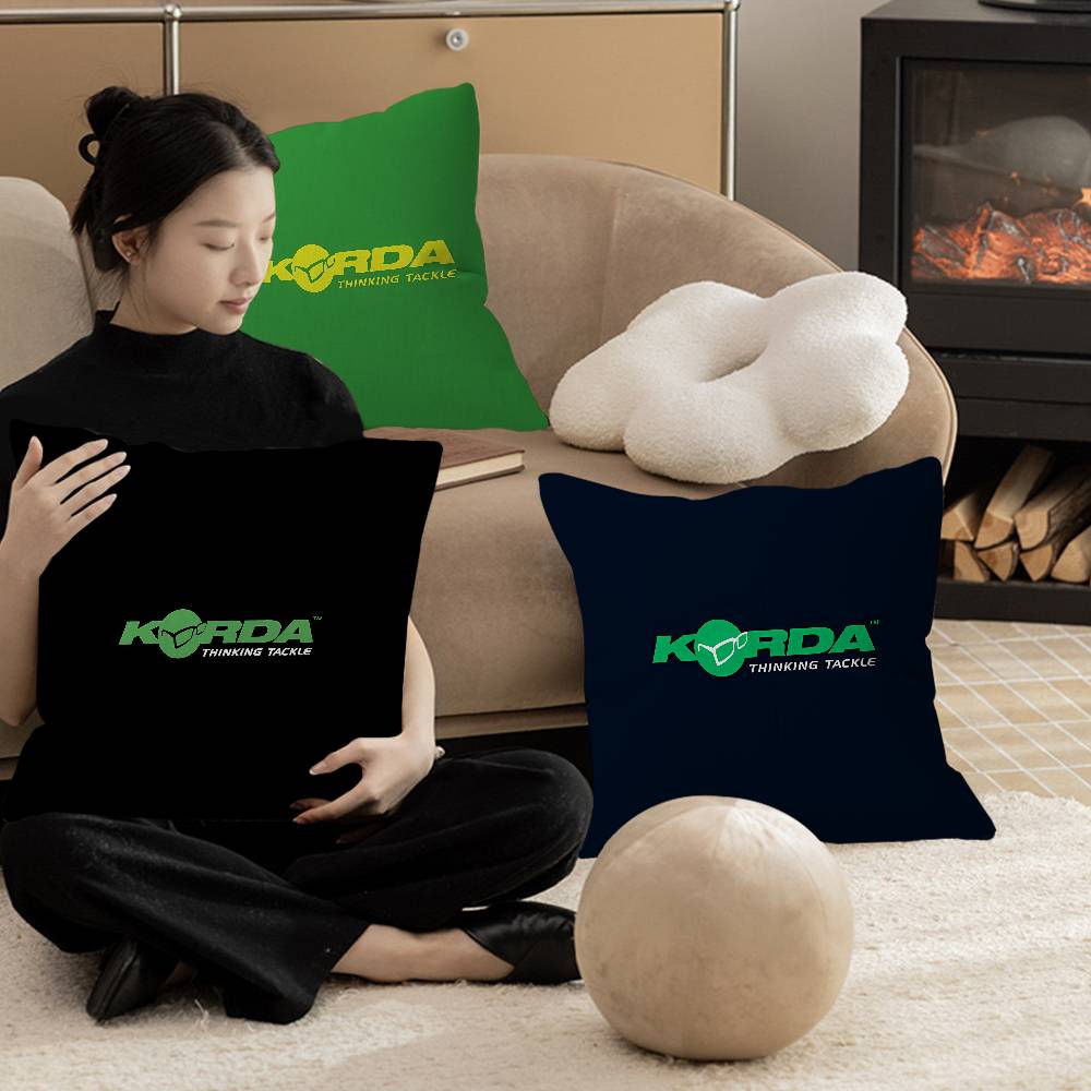 Korda Fishing Logo Cushion Cov - Home Textiles Logo recensione e prezzo
