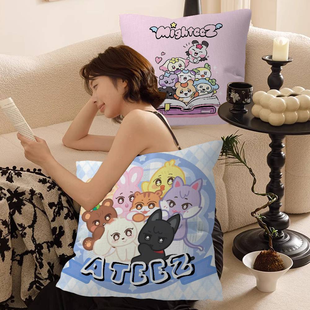 Kpop Group A-Ateez Pillowcase  - Home Textiles Group recensione e prezzo