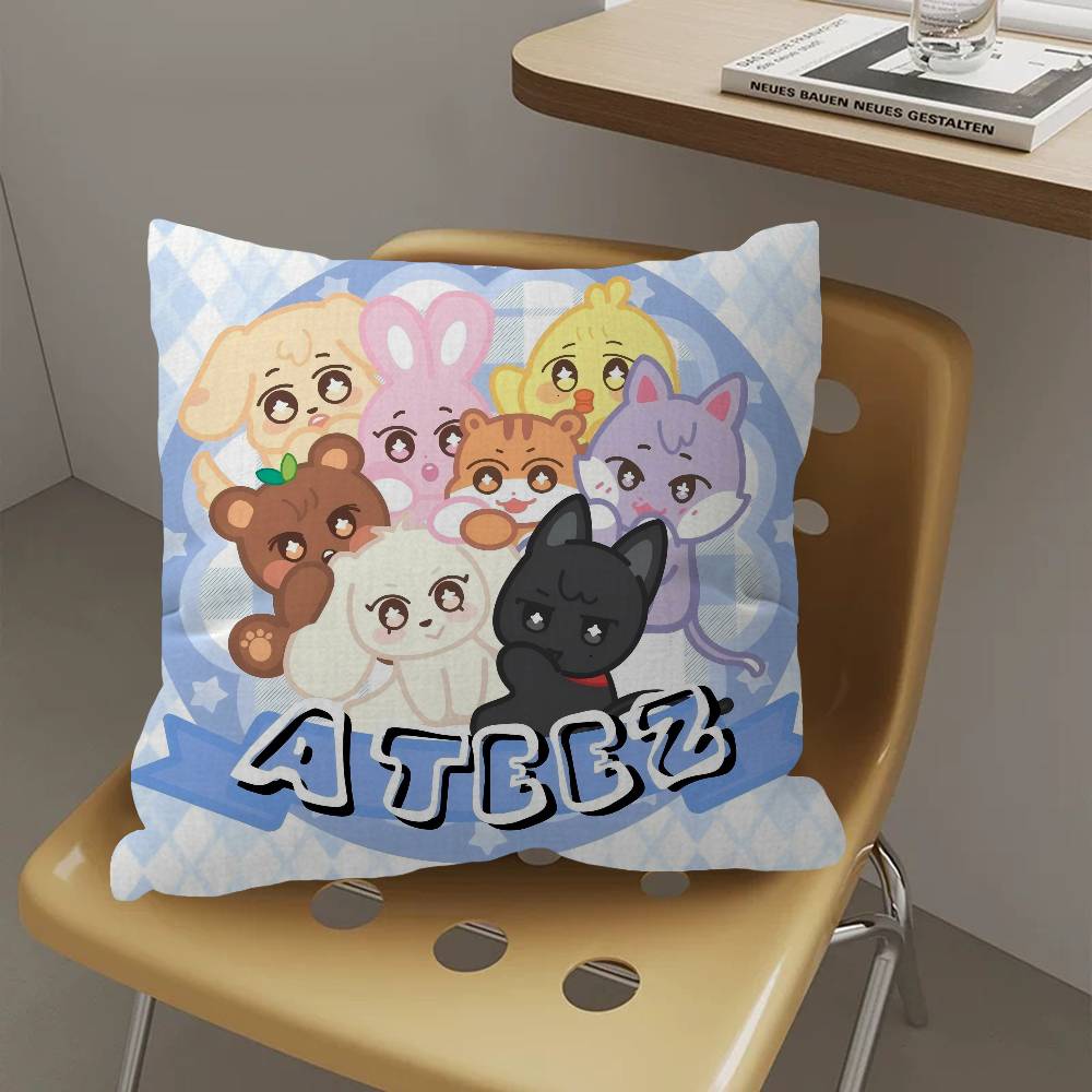 Kpop Group A-Ateez Pillowcase  - Home Textiles Group recensione e prezzo