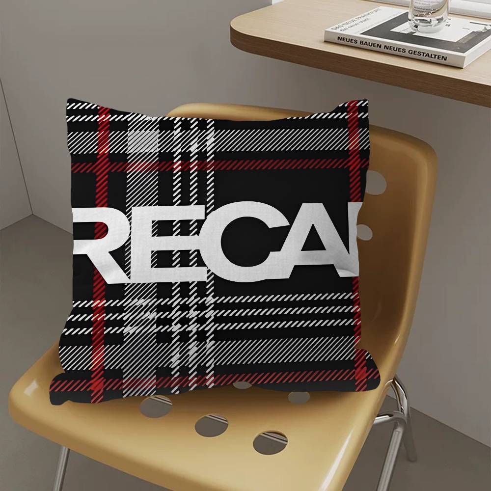 R-Recaros Logo Pillow Anime Pi - Home Textiles Logo recensione e prezzo