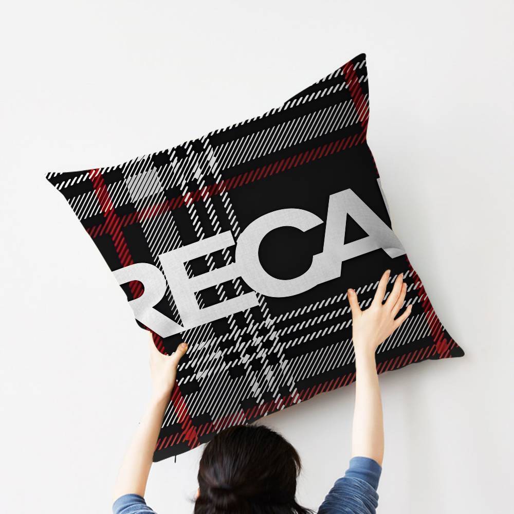 R-Recaros Logo Pillow Anime Pi - Home Textiles Logo recensione e prezzo