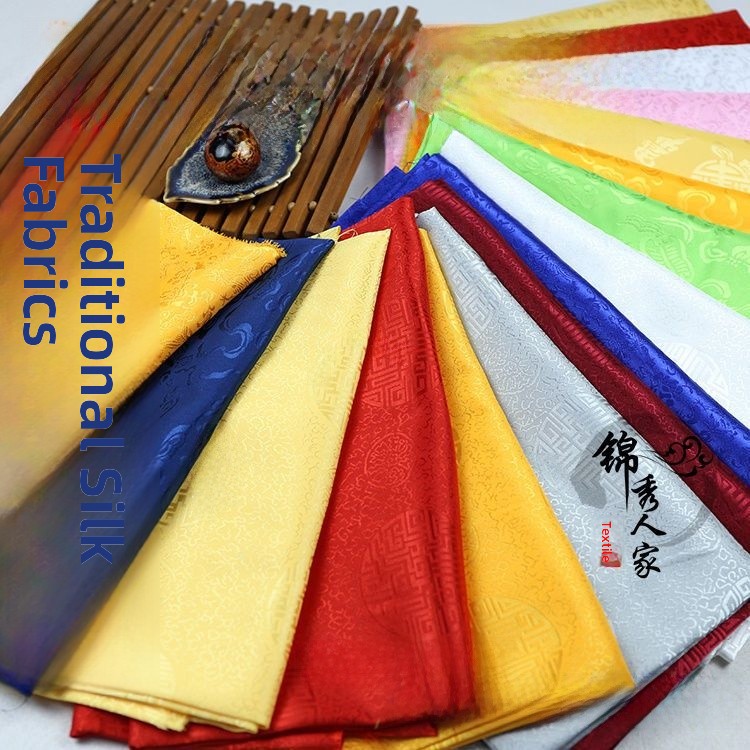 Silk Fabric Embroidered  Hanfu - Home Textiles Market recensione e prezzo